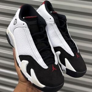 Jordan Sneakers Black and White